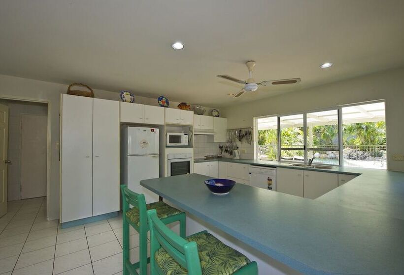 John S Tropical Island Home