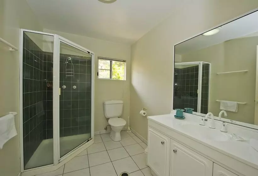 John S Tropical Island Home