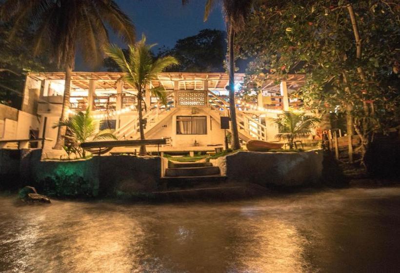 호스텔 Hostal La Mariapolis