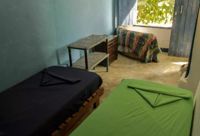 ユースホステル Hostal La Mariapolis
