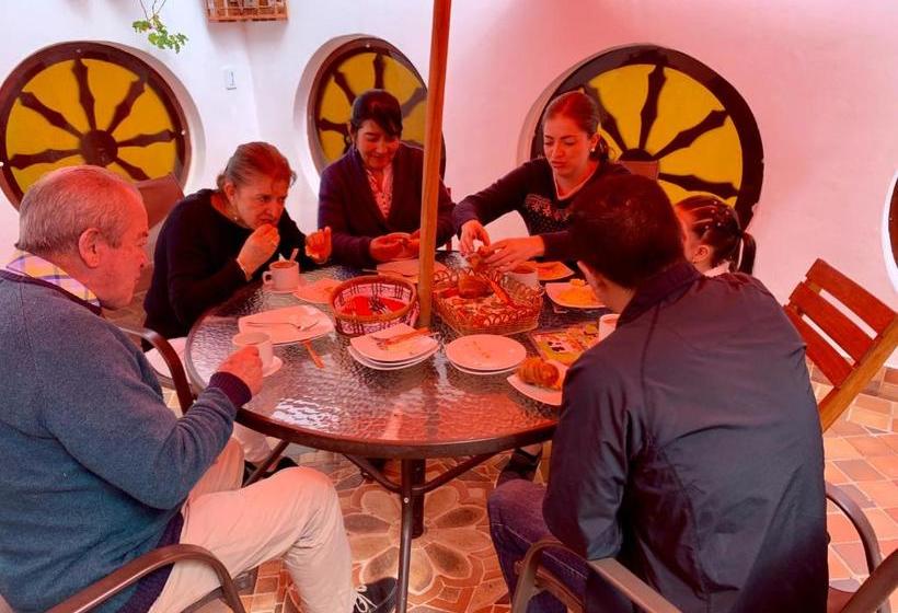 ユースホステル Hosteria La Pintada