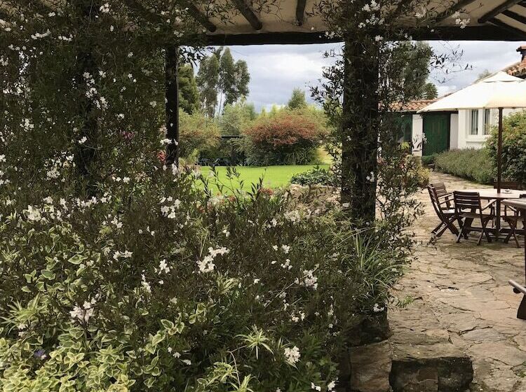 ユースホステル San Luis De Ucuengá