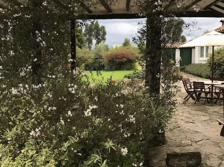 ユースホステル San Luis De Ucuengá