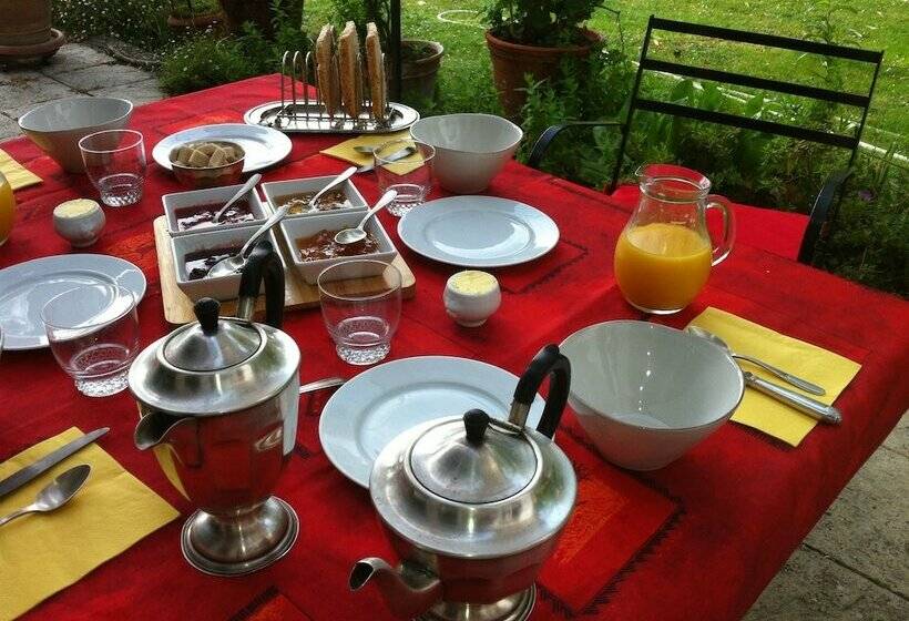 민박 Guest House Yuccas & Tilleuls