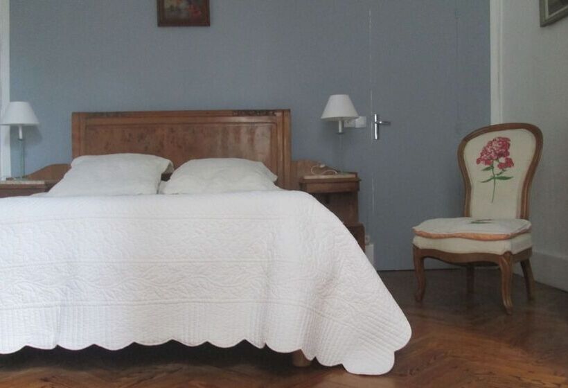 민박 Guest House Yuccas & Tilleuls