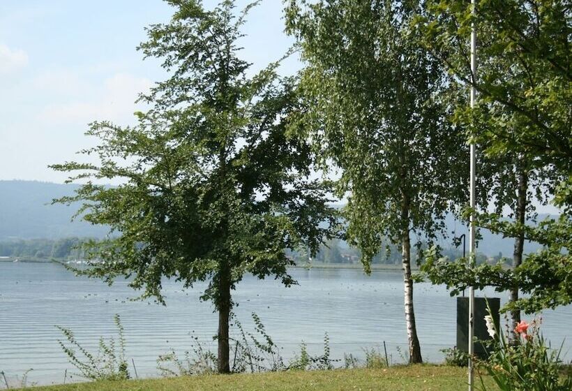 Cozy Apartment In Moos Near Lake Constance