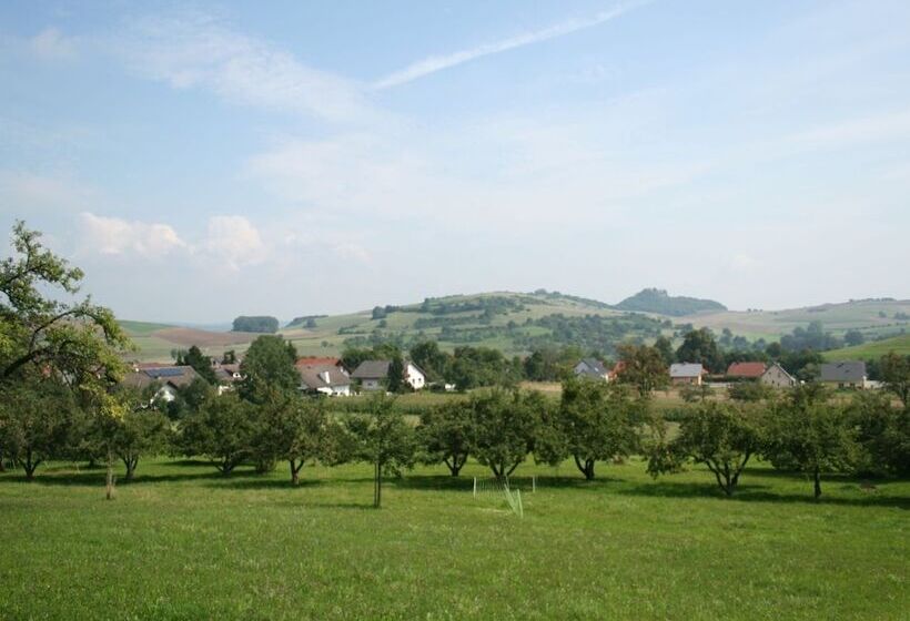 Cozy Apartment In Moos Near Lake Constance
