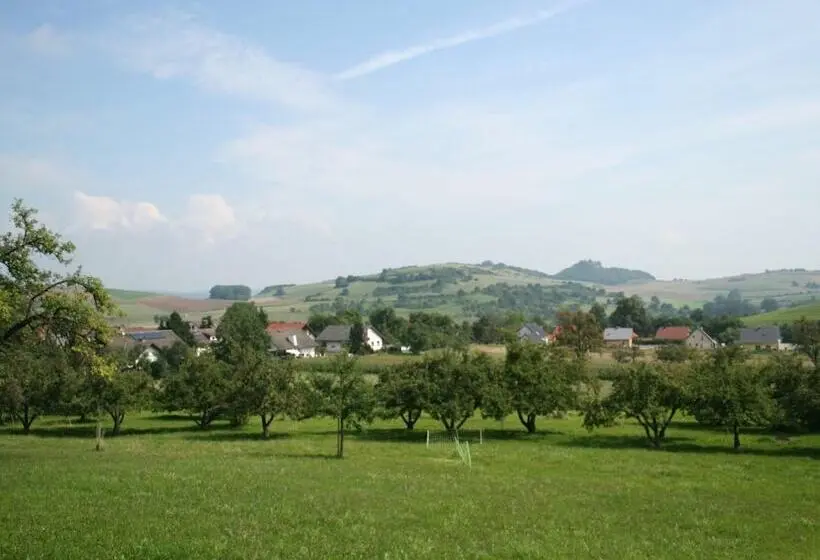 Cozy Apartment In Moos Near Lake Constance