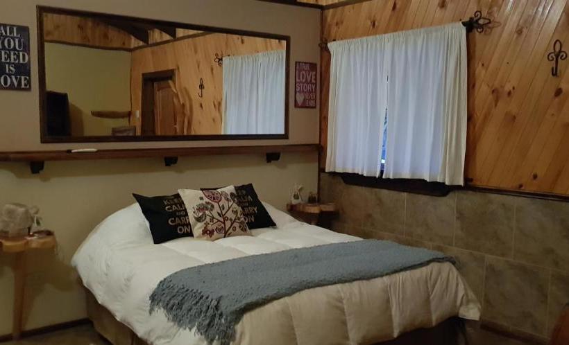 בית מלון כפרי Alto Ciprés