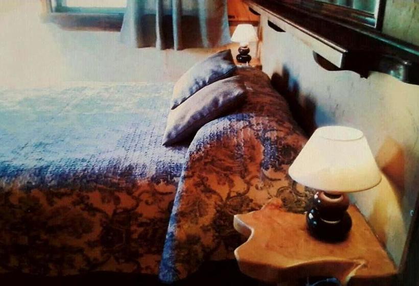 בית מלון כפרי Alto Ciprés