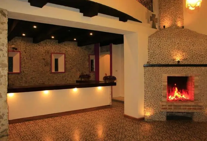 Hotel Atzalan