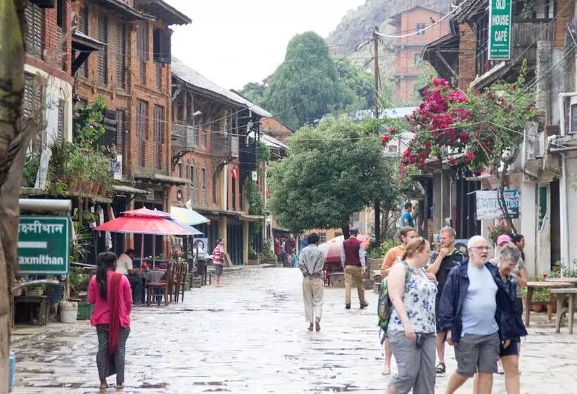 هتل Bandipur Kaushi Inn