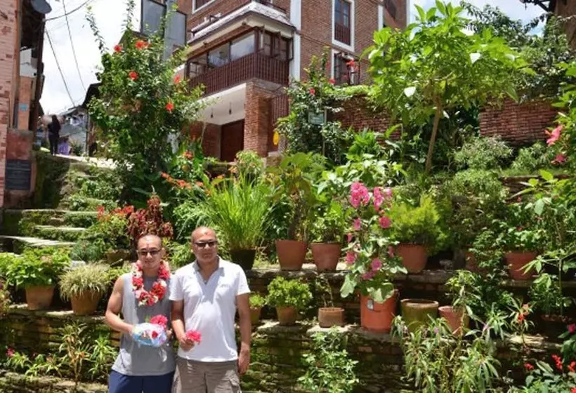 هتل Bandipur Kaushi Inn