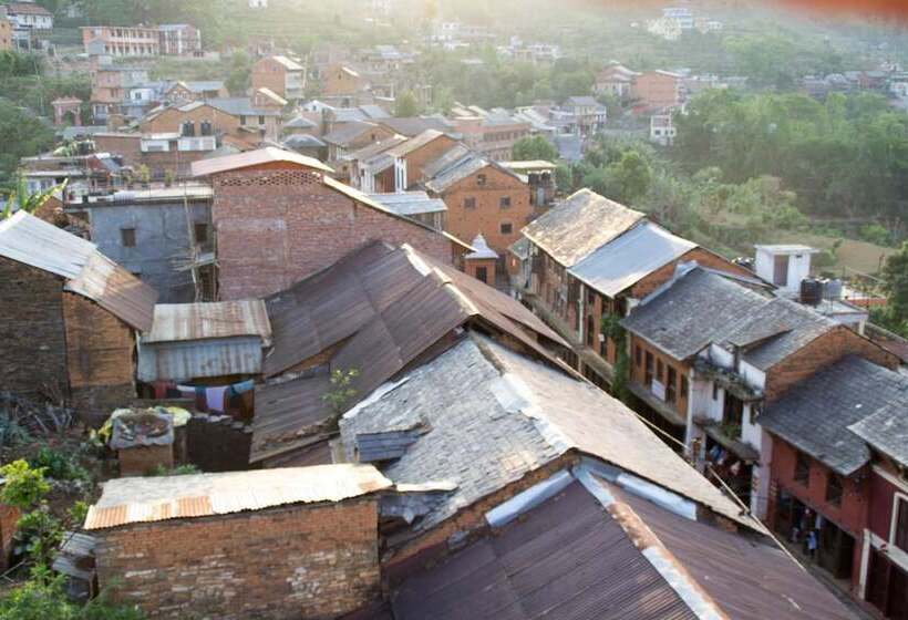 هتل Bandipur Kaushi Inn