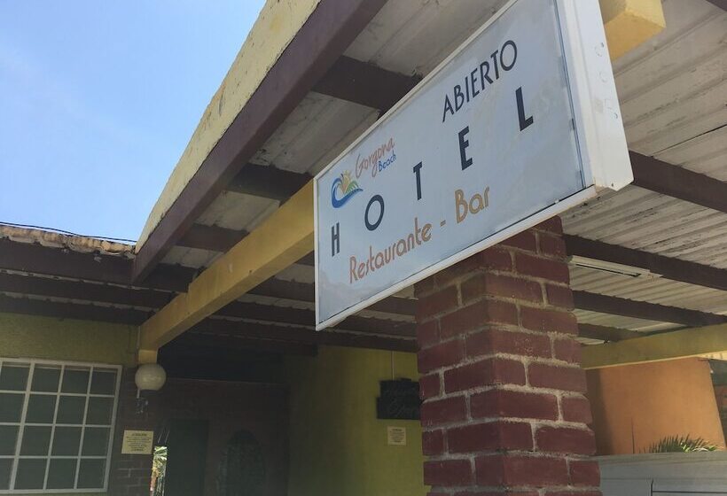 ホテル Gorgona Beach