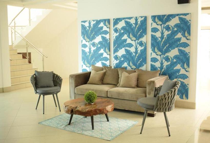 هتل Gran Costa Azul