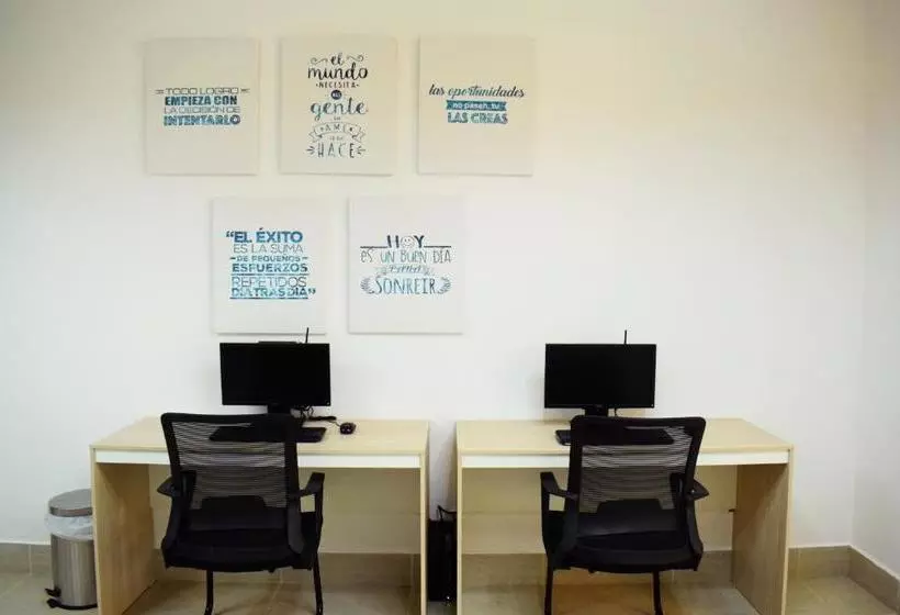 هتل Gran Costa Azul