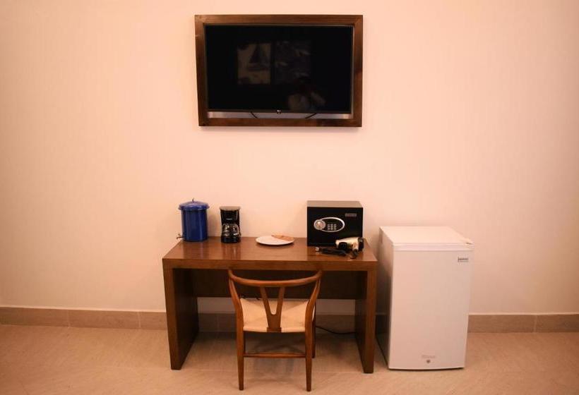 هتل Gran Costa Azul