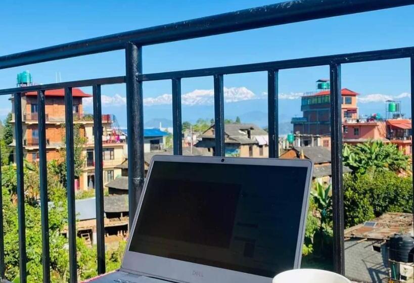 پانسیون Himchuli Guest House