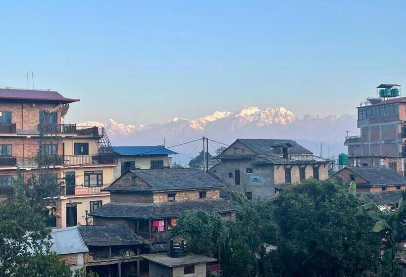 پانسیون Himchuli Guest House