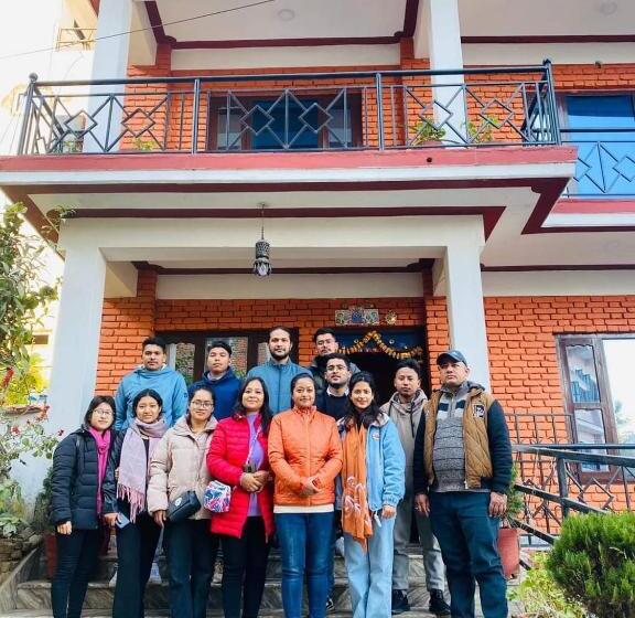 پانسیون Himchuli Guest House