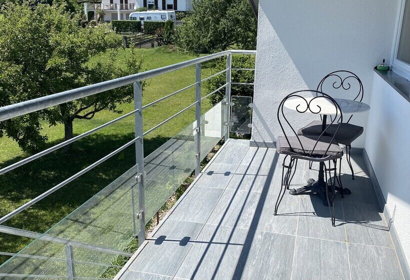 Пансион Le Clos Des Pommiers