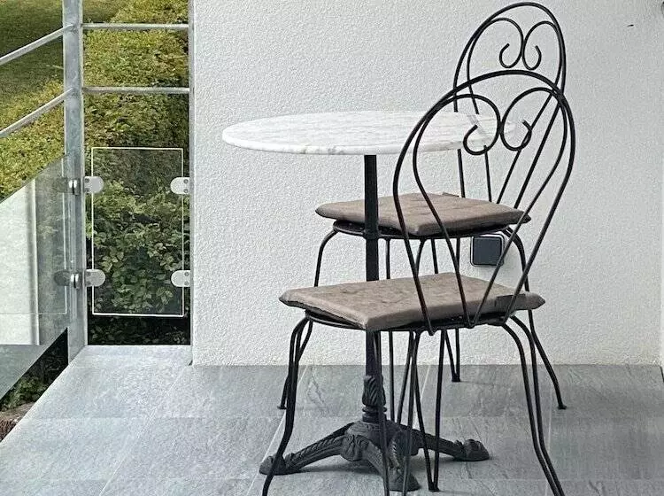 Majatalo Le Clos Des Pommiers