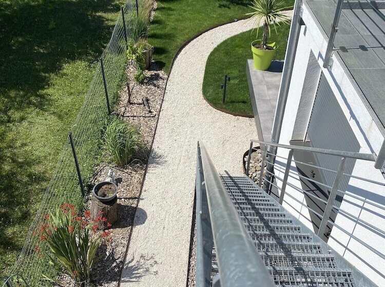 Пансион Le Clos Des Pommiers