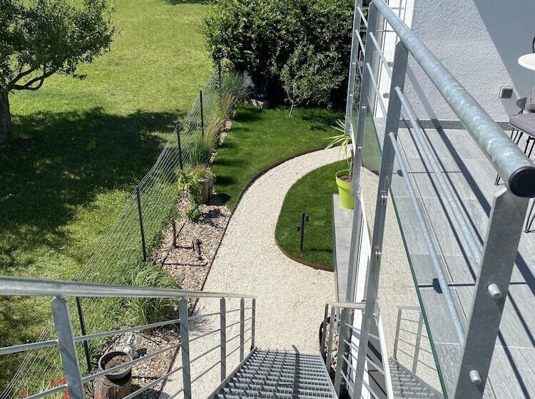 Пансион Le Clos Des Pommiers