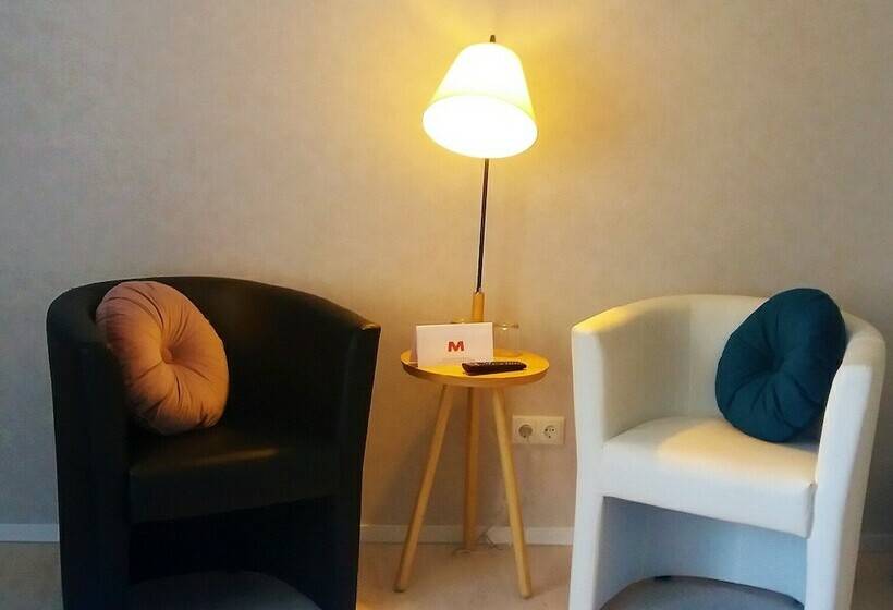 פנסיון Motel Zur Goldenen Krone