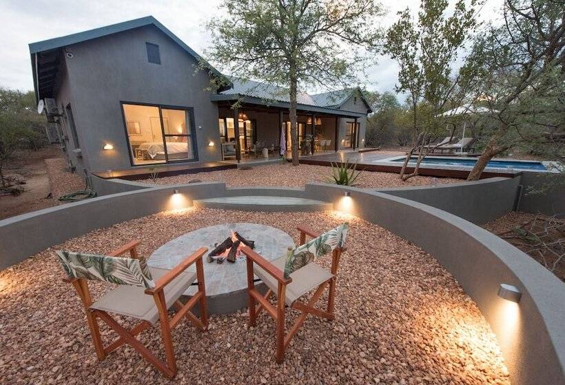 Bushwillow Private Villa