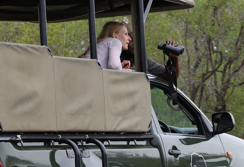 Bushwillow Private Villa