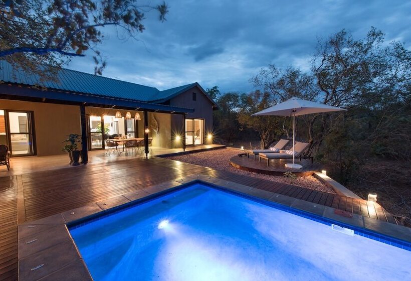 Bushwillow Private Villa