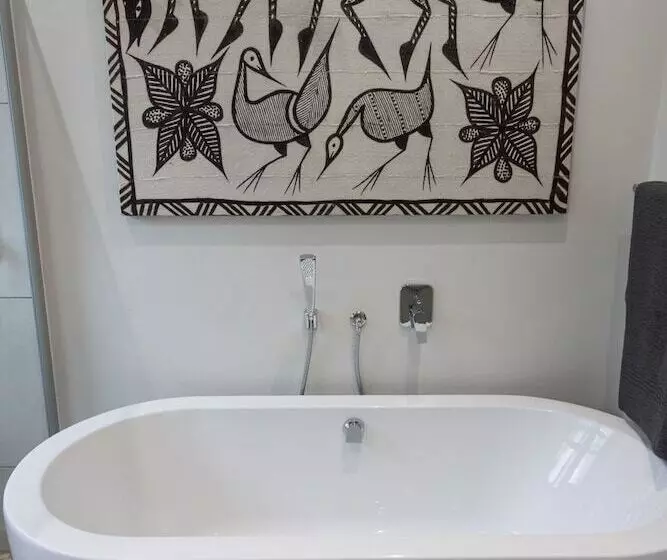 Bushwillow Private Villa