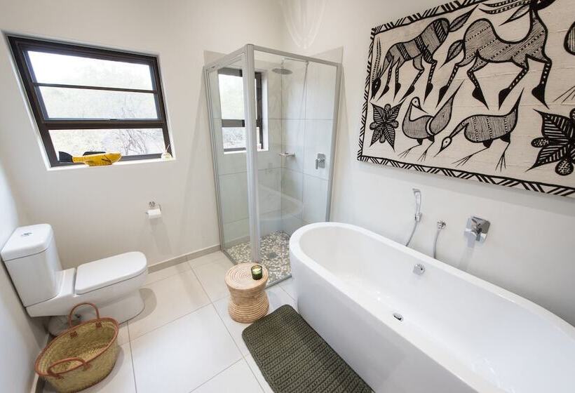 Bushwillow Private Villa