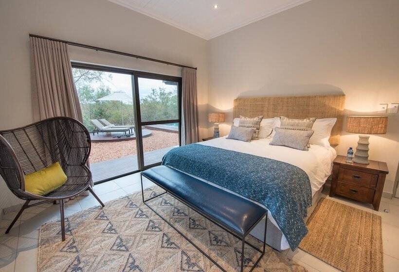 Bushwillow Private Villa