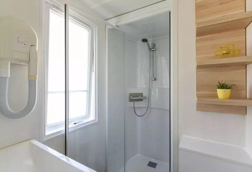 Hotelli Camping L Oasis Et Le California