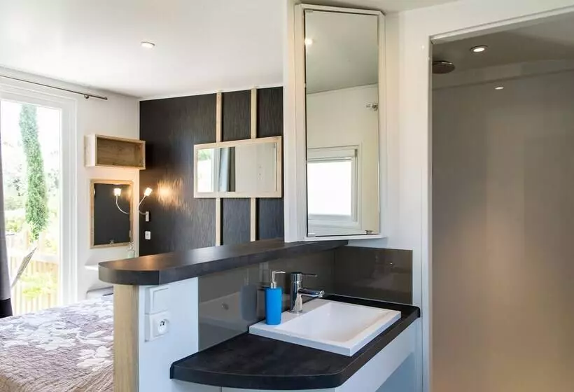 Hotelli Camping L Oasis Et Le California