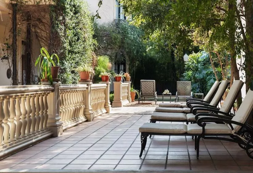 Hotelli Casa Del Casco