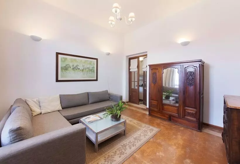 Hotelli Casa Del Casco