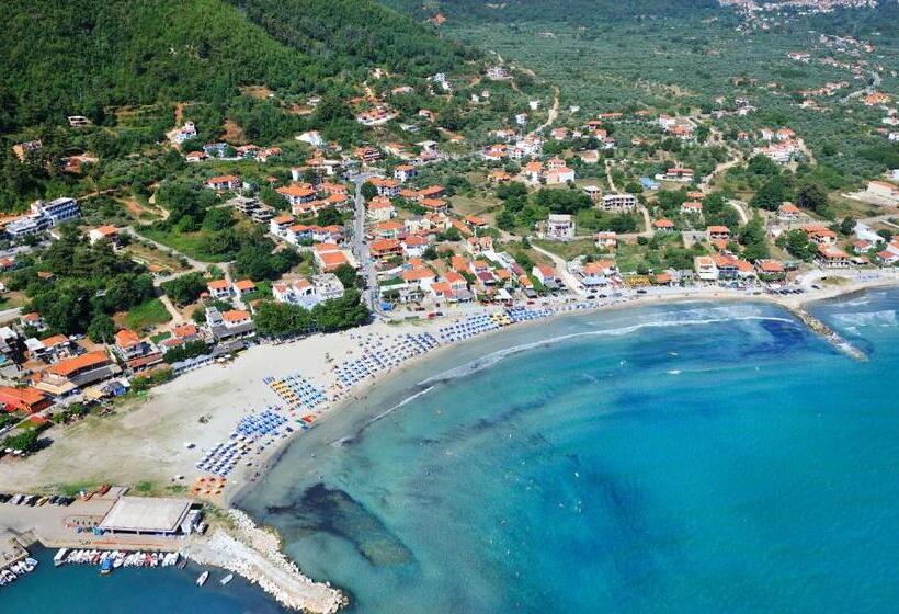 Отель Celeste Deluxe Apartments