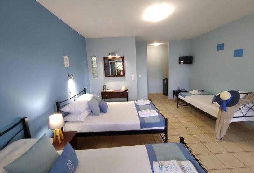 Отель Celeste Deluxe Apartments