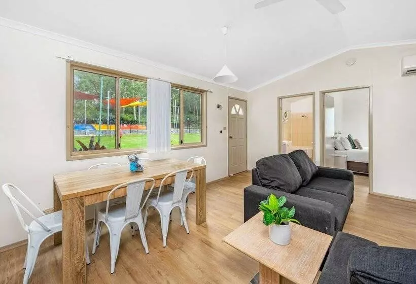 ホテル Koala Shores Holiday Park