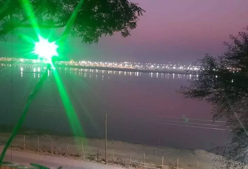 Hotelli Kumbh Luxury Tents