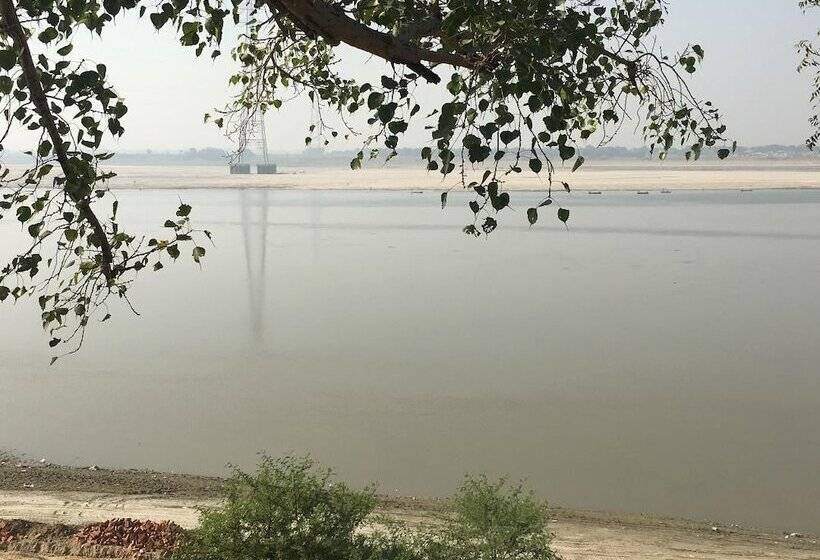 هتل Kumbh Luxury Tents