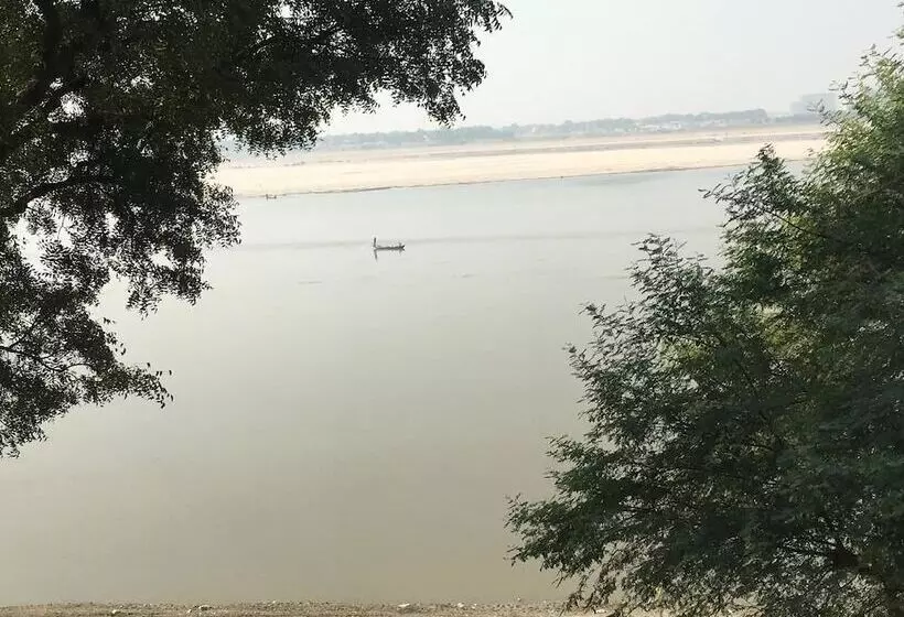 Hotelli Kumbh Luxury Tents