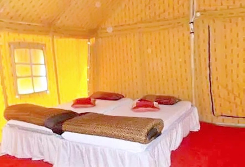 هتل Kumbh Luxury Tents
