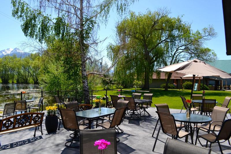 فندق Ninepipes Lodge