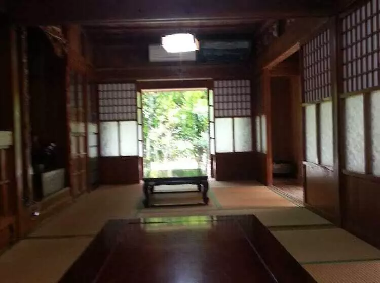 Old Private House Kaneya