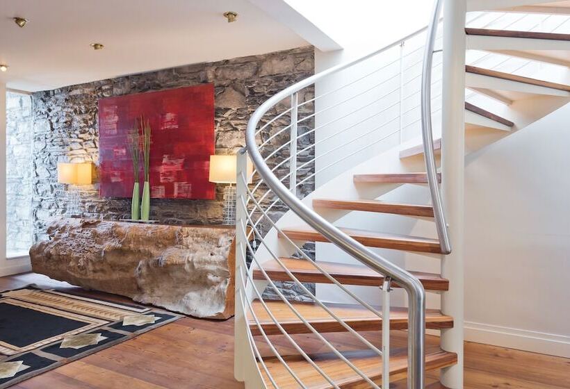 The Brendan Gleeson Suite   Hiphipstay